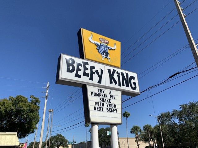 Beefy King sign