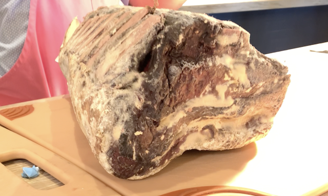 CE aged meat