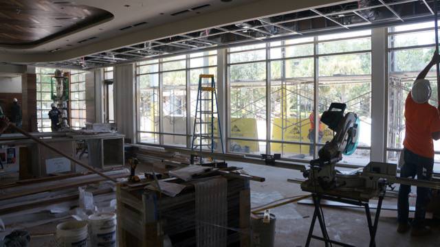 Del Frisco construction dining room