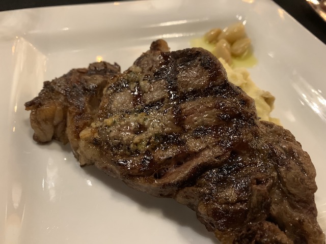 Galeria steak