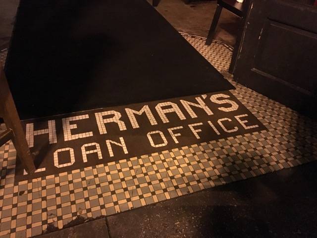 Hermans sign
