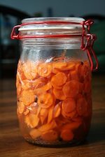 pickled_carrots