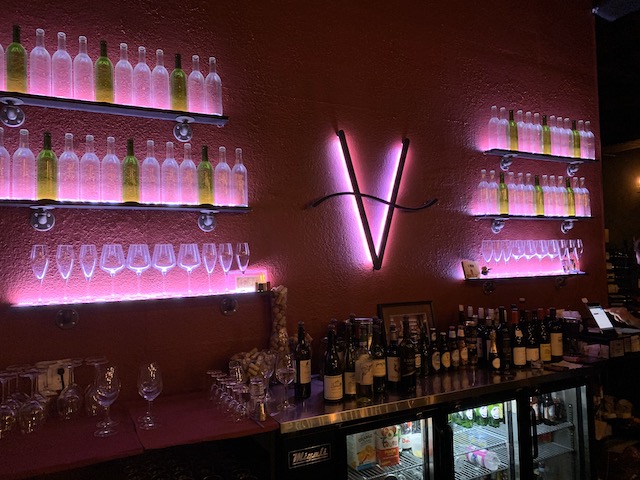 Vinia bar